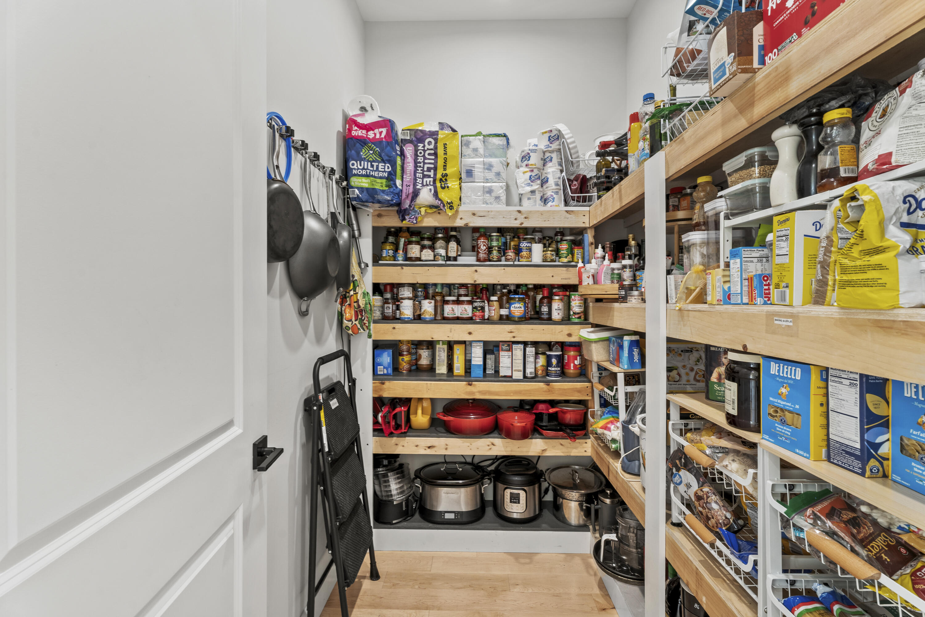 29 Navy Street Searsport ME 04974