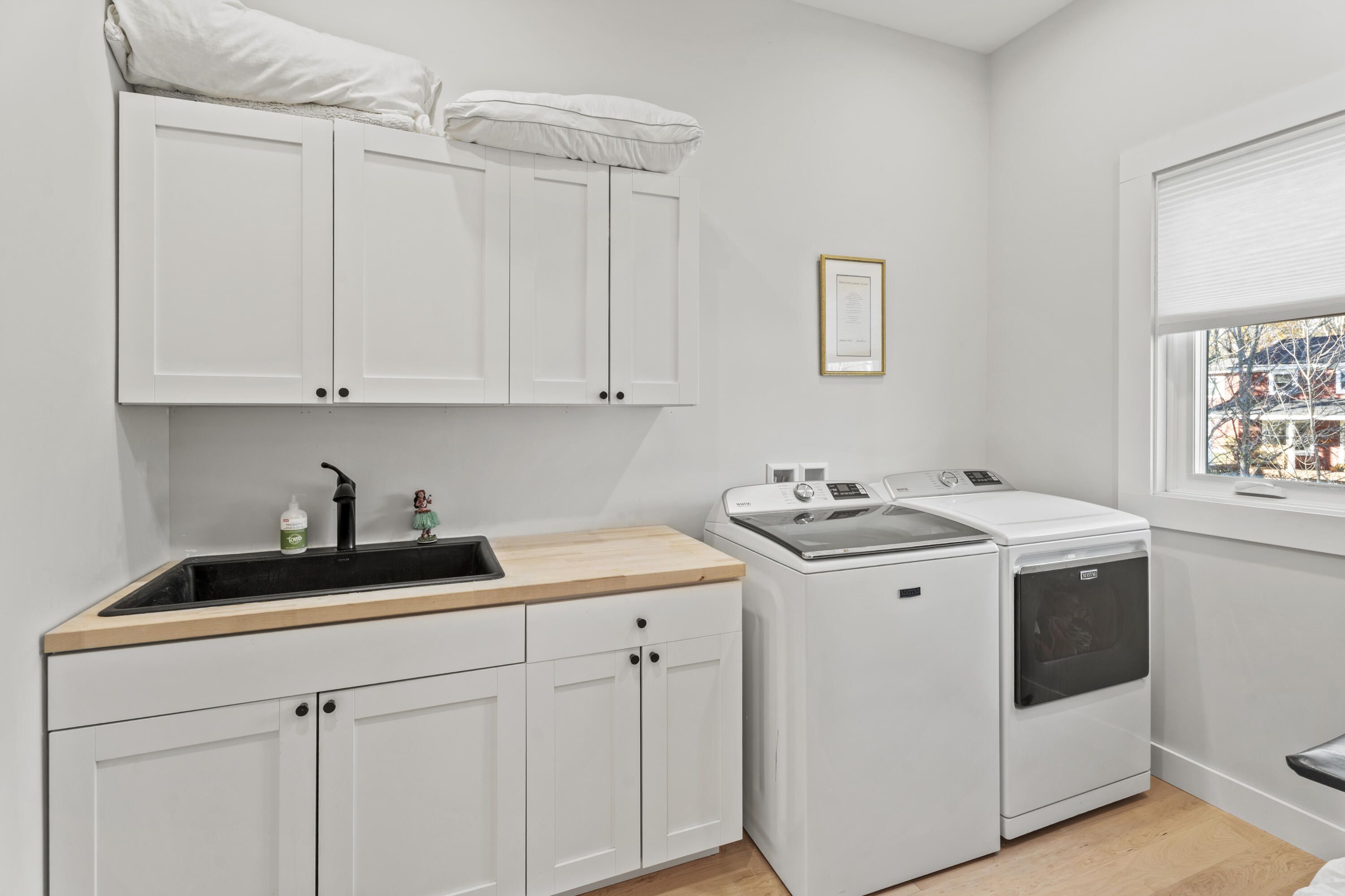 29 Navy Street Searsport ME 04974