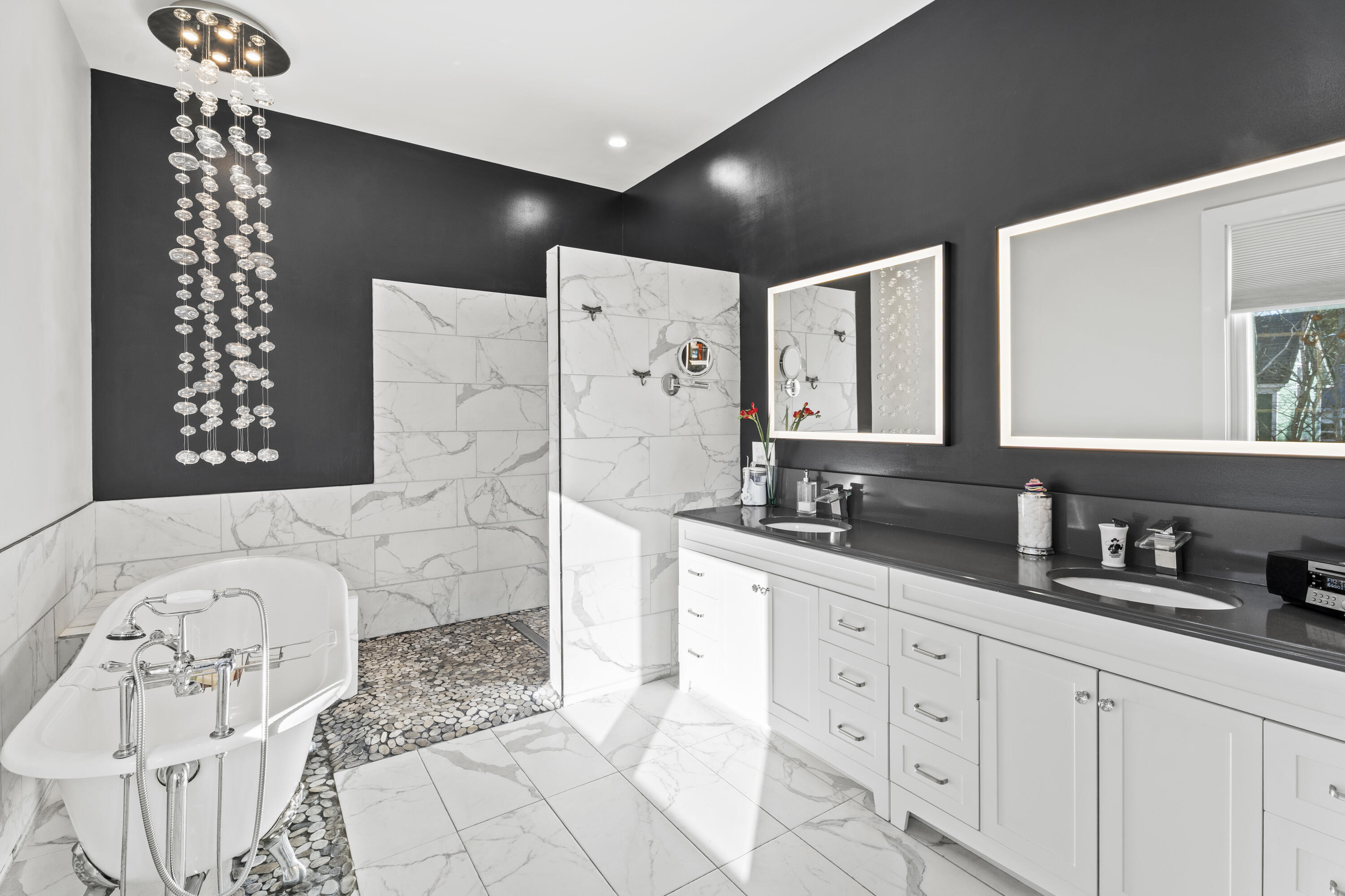 29 Navy Street Searsport ME 04974