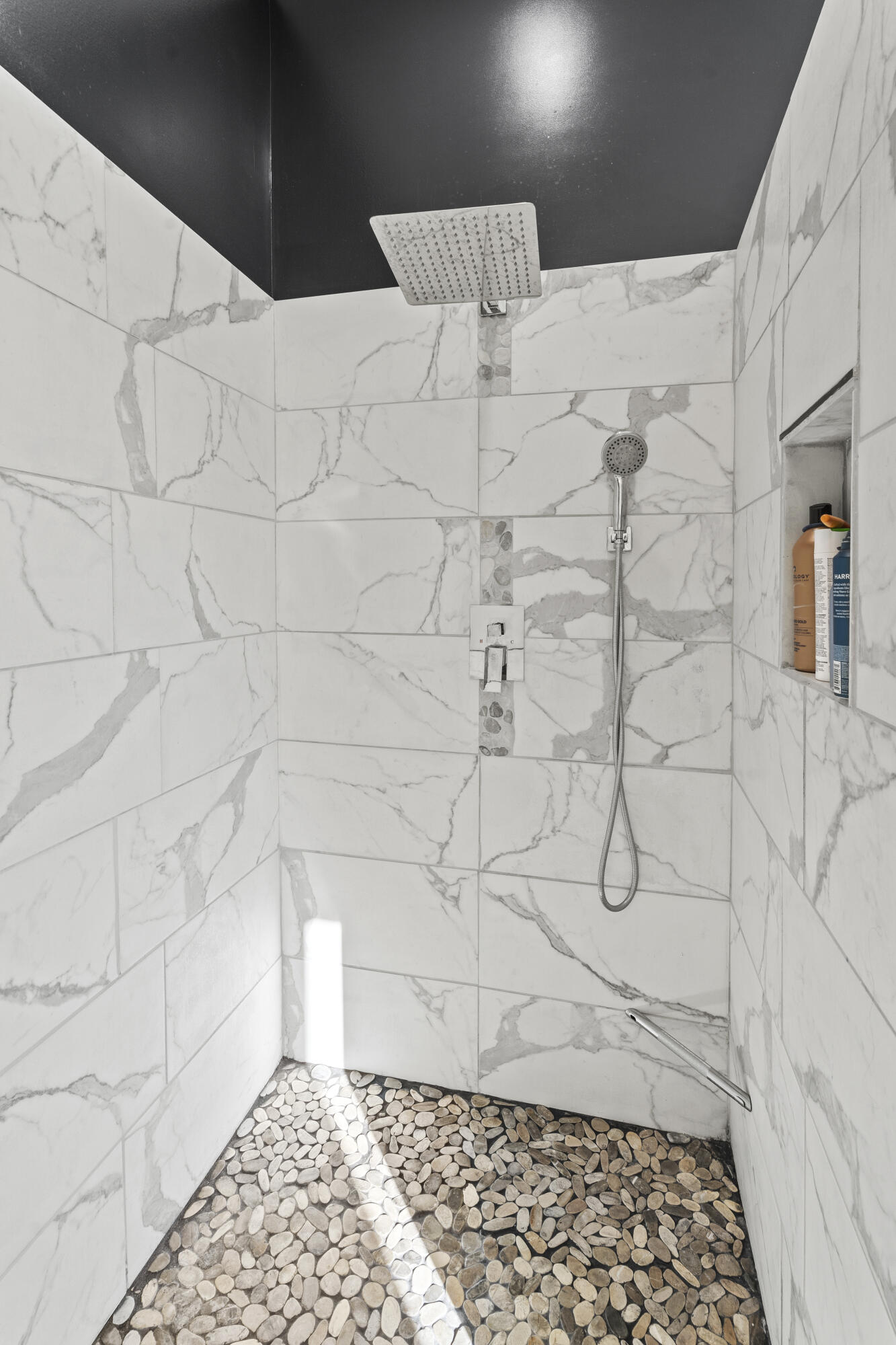 29 Navy Street Searsport ME 04974