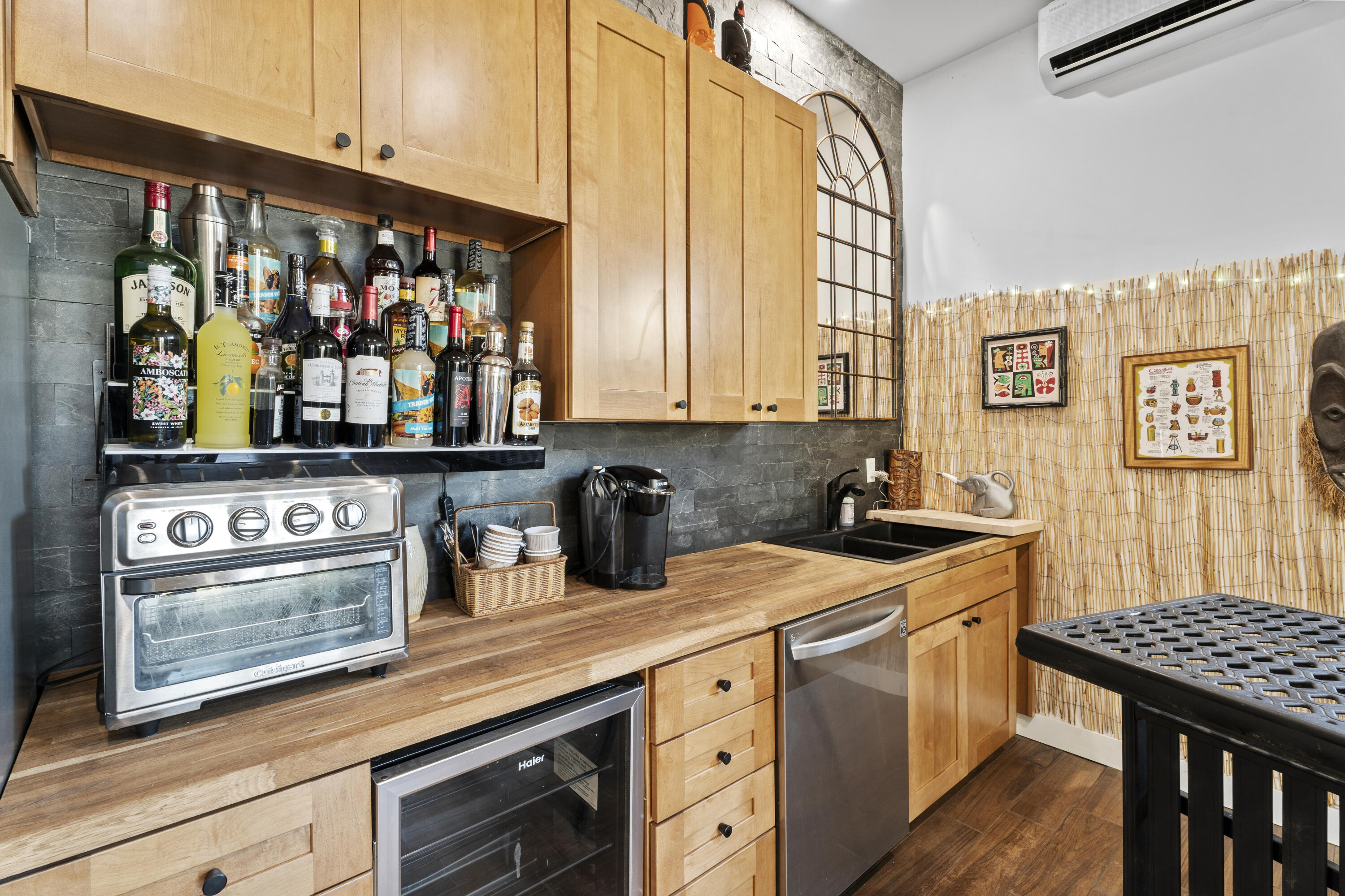 29 Navy Street Searsport ME 04974