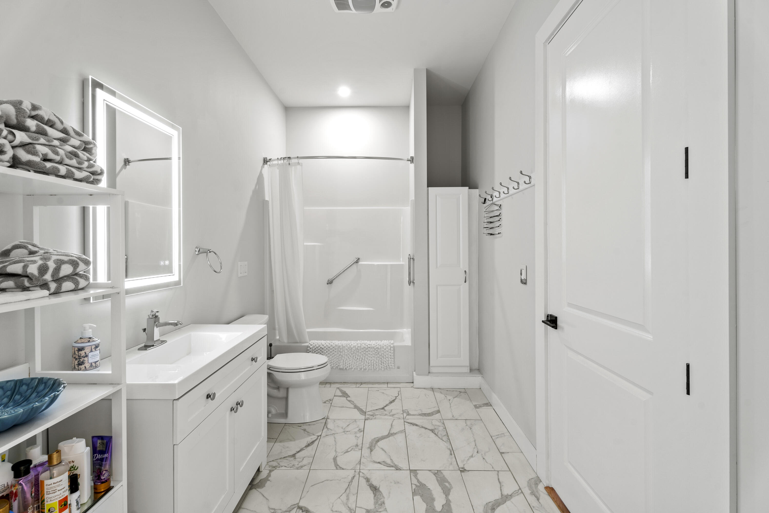 29 Navy Street Searsport ME 04974