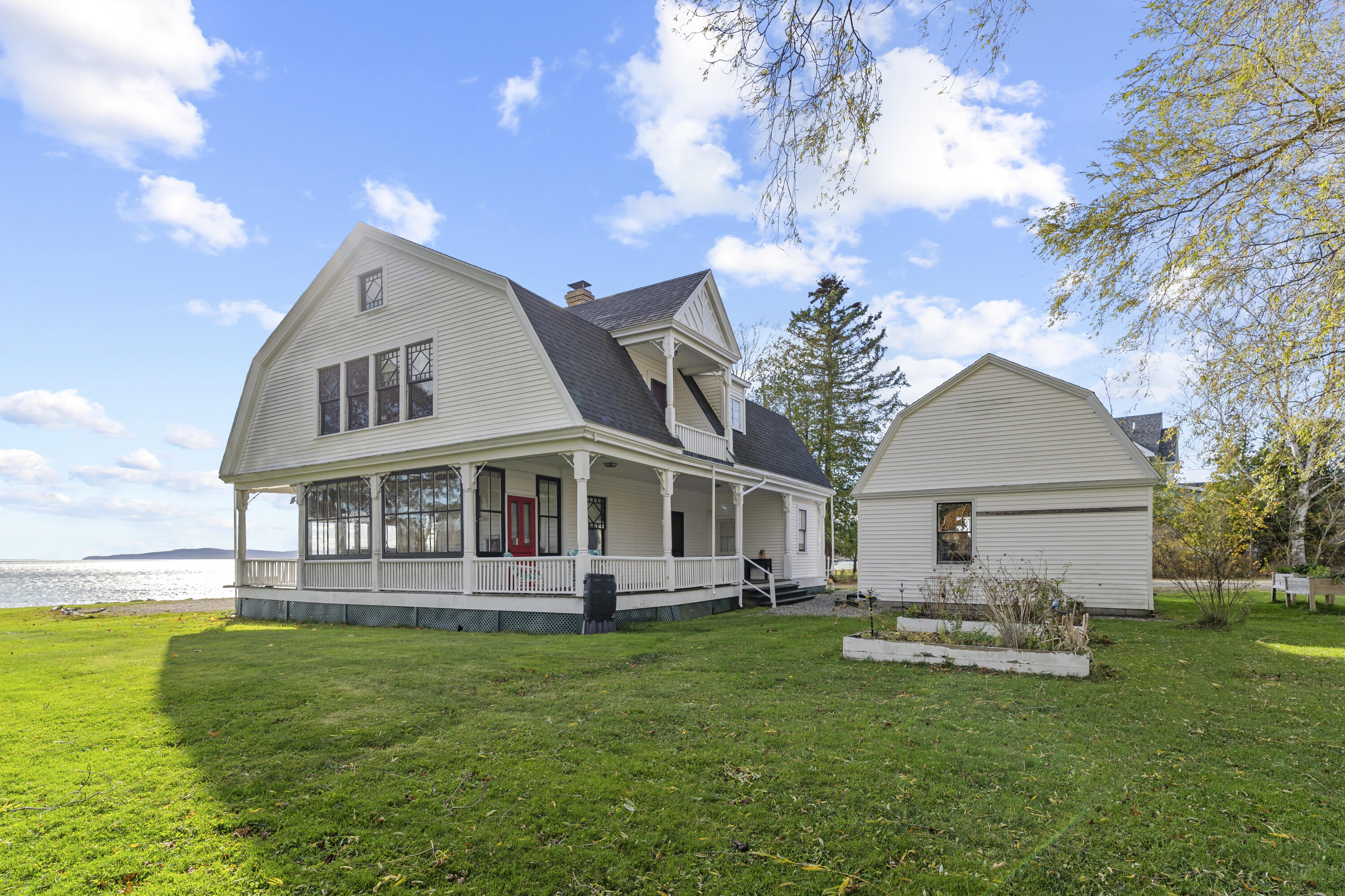 29 Navy Street Searsport ME 04974