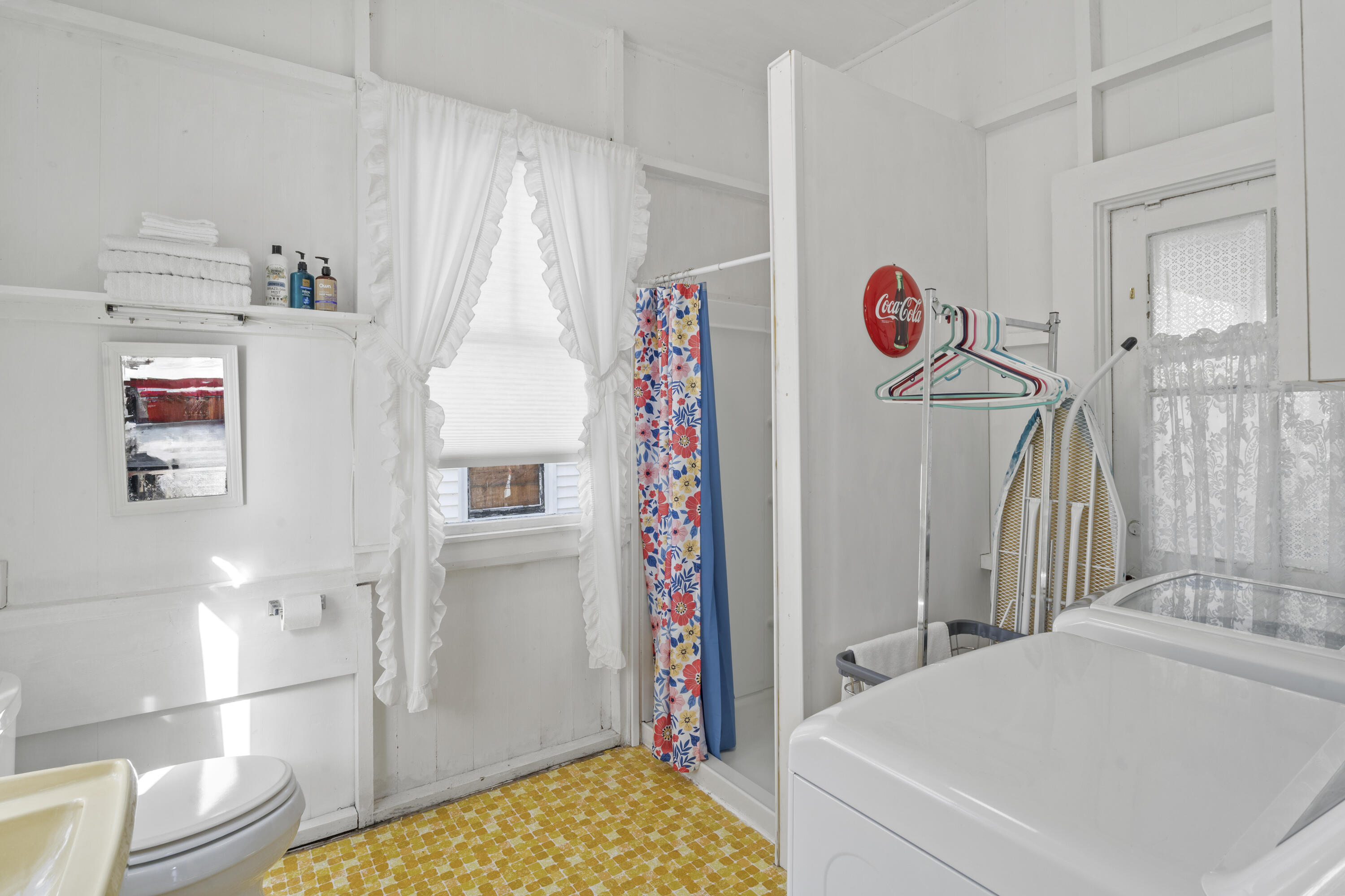 29 Navy Street Searsport ME 04974