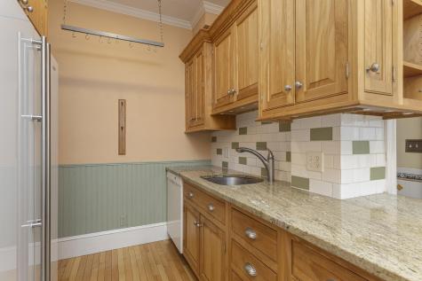 259 Spring Street Portland ME 04102