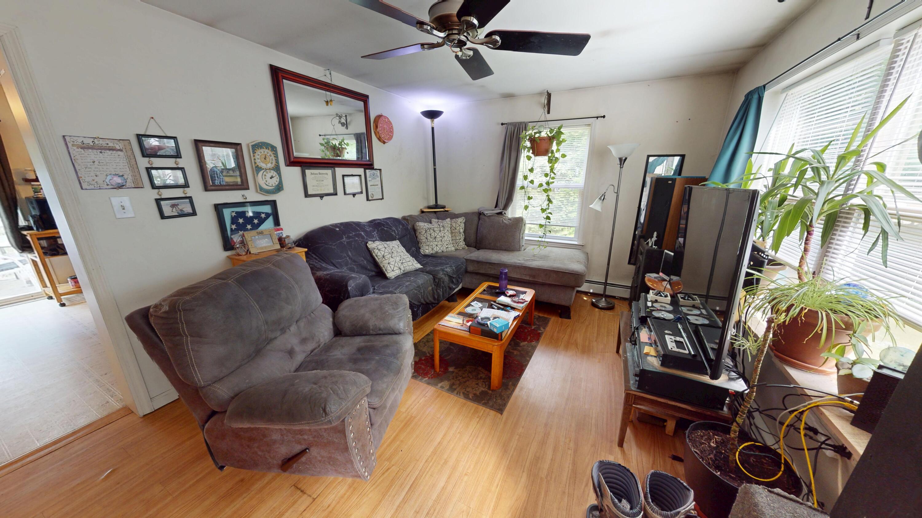 32 Callahan Road Oxford ME 04270