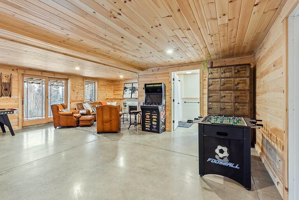 41 Moose Ridge Road Dallas Plt ME 04970