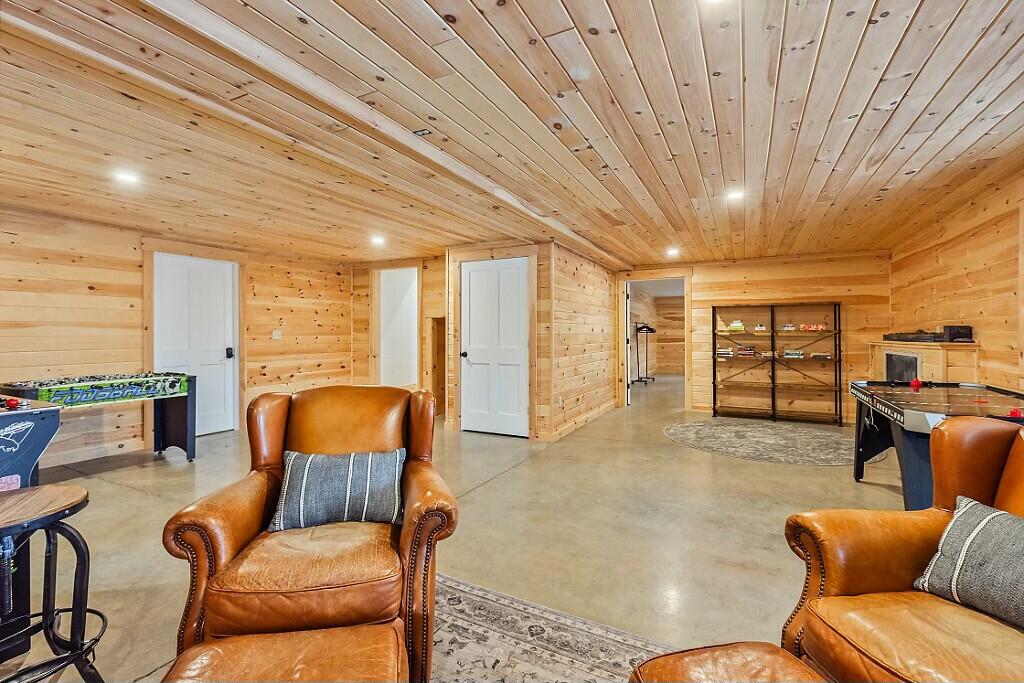 41 Moose Ridge Road Dallas Plt ME 04970