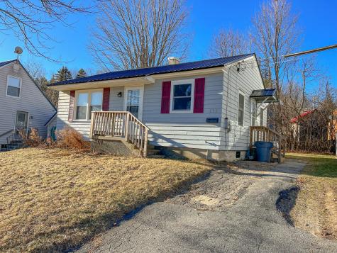 692 Crescent Avenue Rumford ME 04276