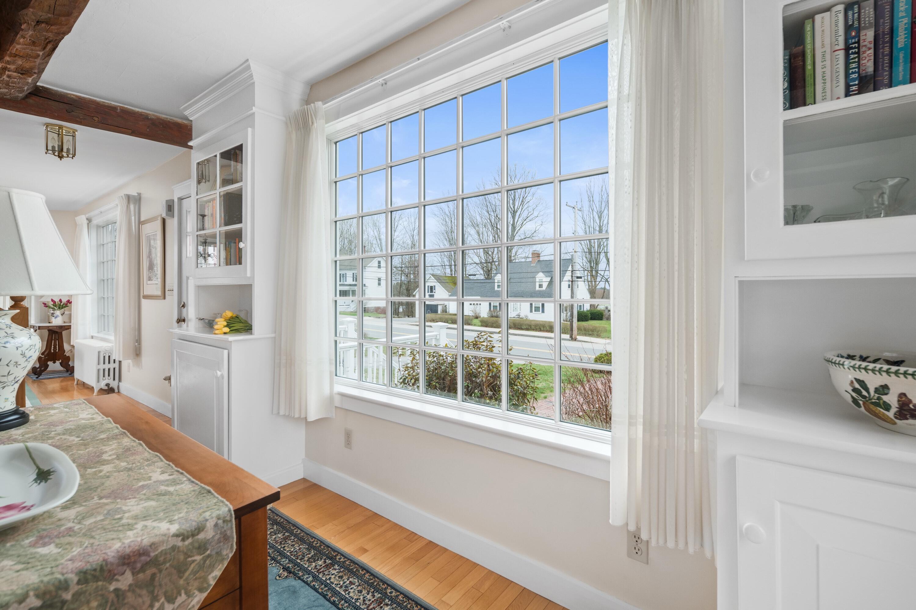 27 Academy Street South Berwick ME 03908