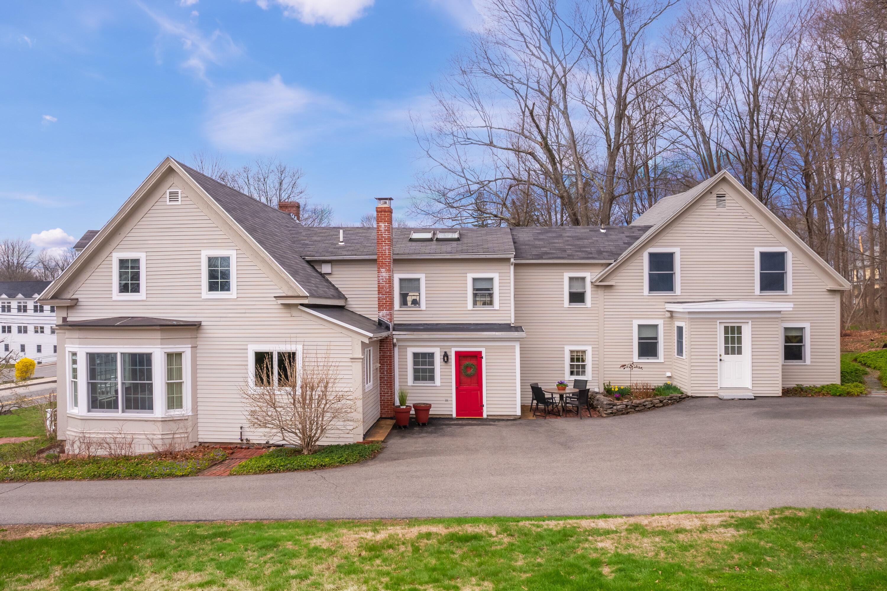 27 Academy Street South Berwick ME 03908