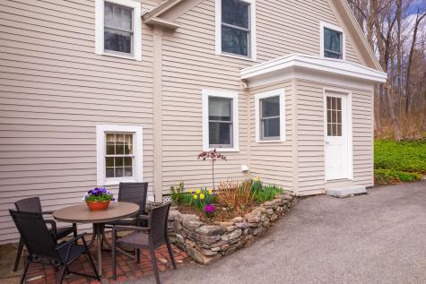 27 Academy Street South Berwick ME 03908