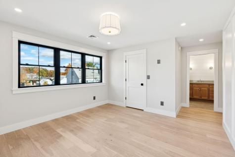 7 Christensen Lane Kennebunk ME 04043