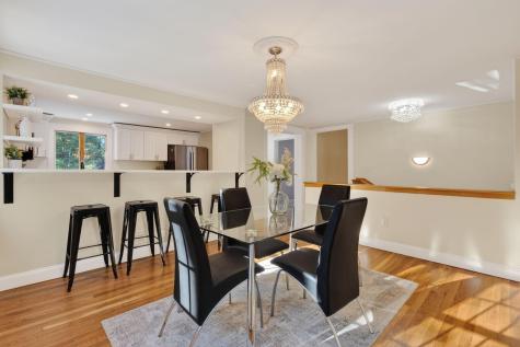 31 Old Blue Point Road Scarborough ME 04074