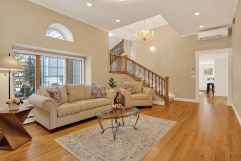 31 Old Blue Point Road Scarborough ME 04074