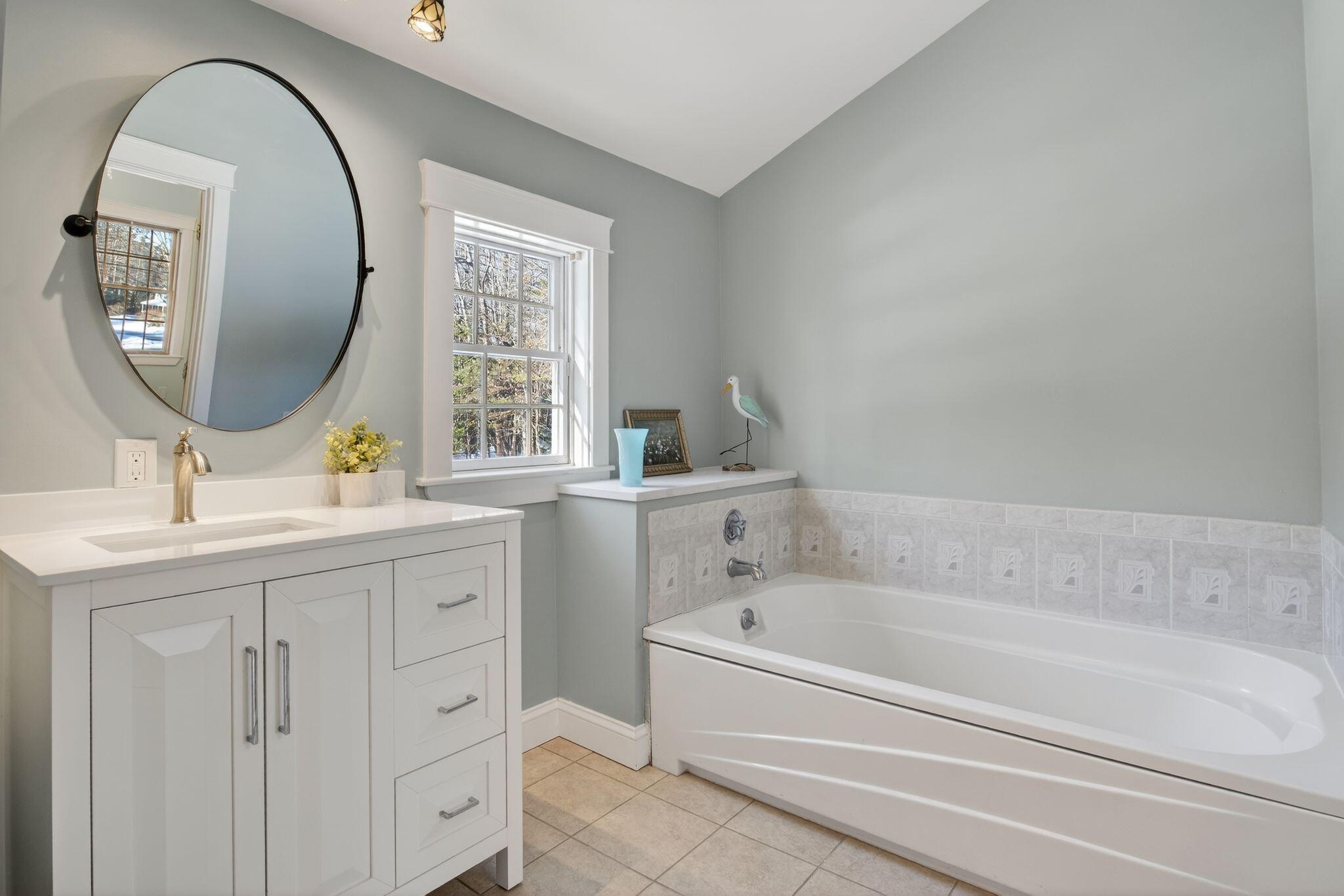 31 Old Blue Point Road Scarborough ME 04074