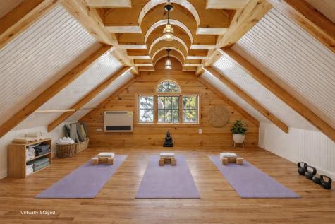 31 Old Blue Point Road Scarborough ME 04074