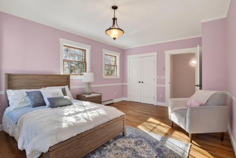 31 Old Blue Point Road Scarborough ME 04074