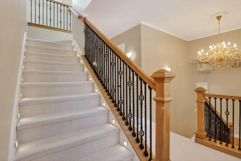 31 Old Blue Point Road Scarborough ME 04074