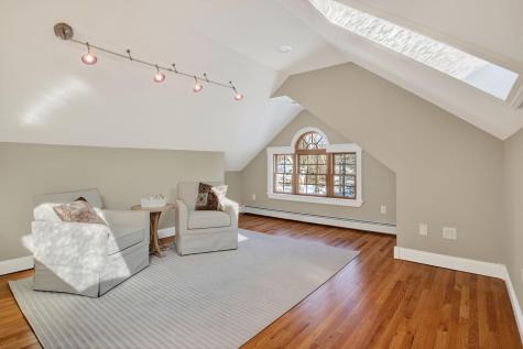 31 Old Blue Point Road Scarborough ME 04074