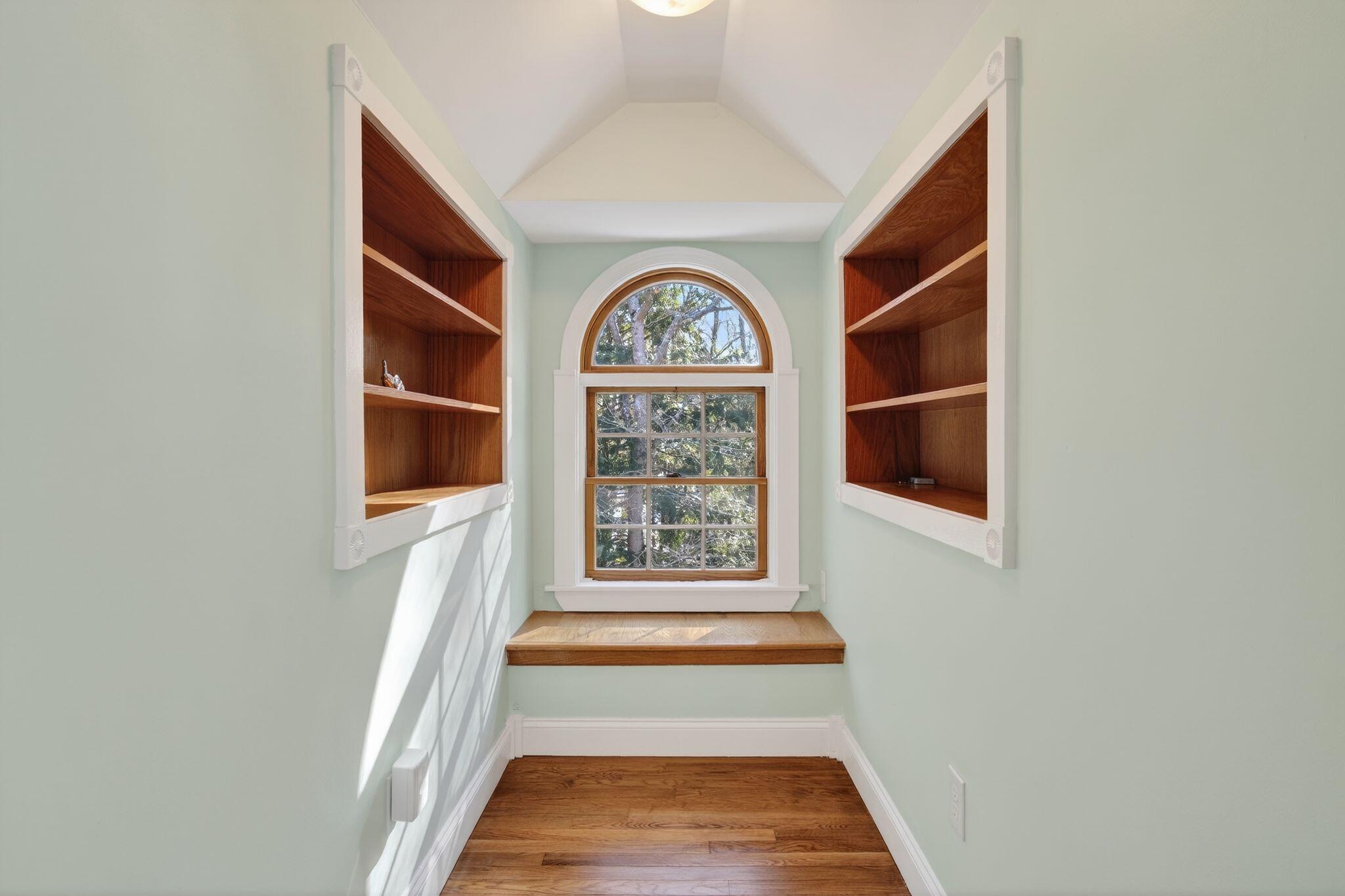 31 Old Blue Point Road Scarborough ME 04074