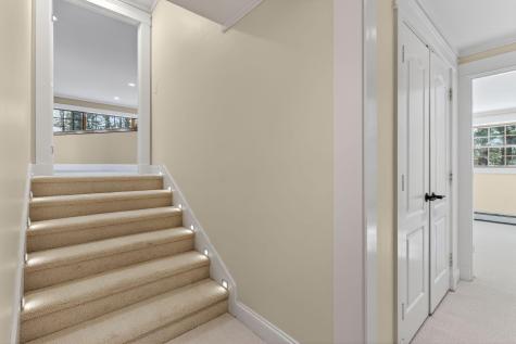 31 Old Blue Point Road Scarborough ME 04074