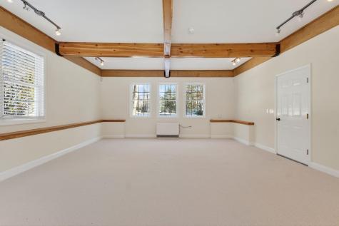 31 Old Blue Point Road Scarborough ME 04074