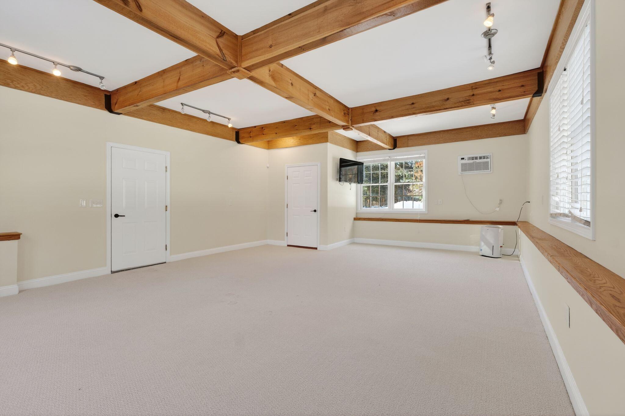 31 Old Blue Point Road Scarborough ME 04074