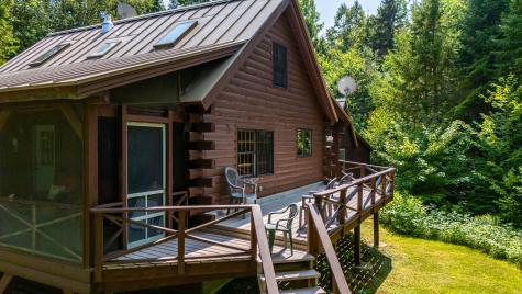 517 Shelton Trail Rangeley Plt ME 04970