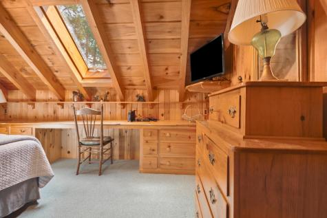 517 Shelton Trail Rangeley Plt ME 04970