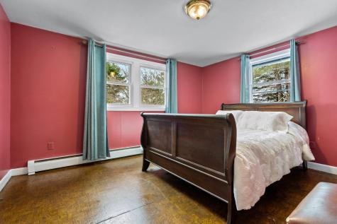 6 Longfellow Road Gorham ME 04038