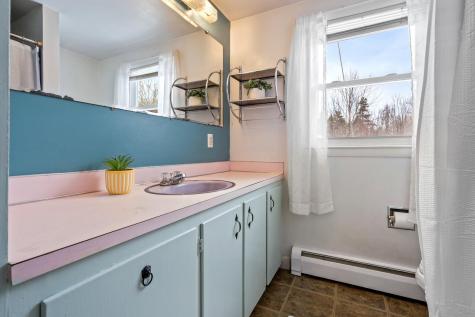 6 Longfellow Road Gorham ME 04038