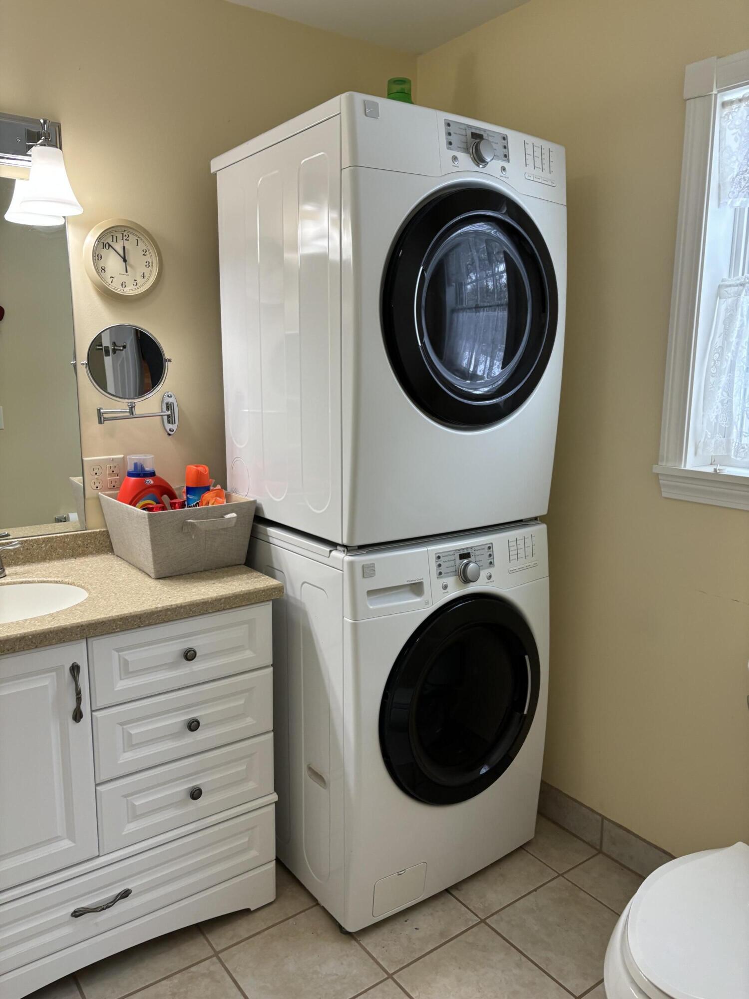 26 Old Nutt Farm Road Rockport ME 04856