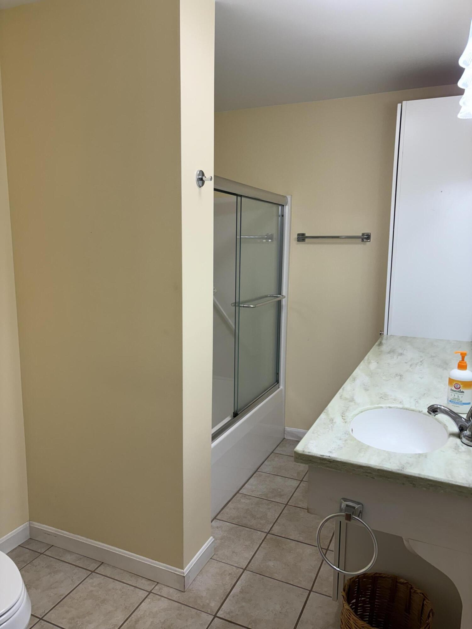 26 Old Nutt Farm Road Rockport ME 04856