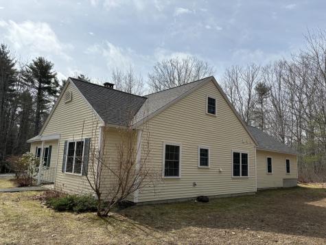 26 Old Nutt Farm Road Rockport ME 04856