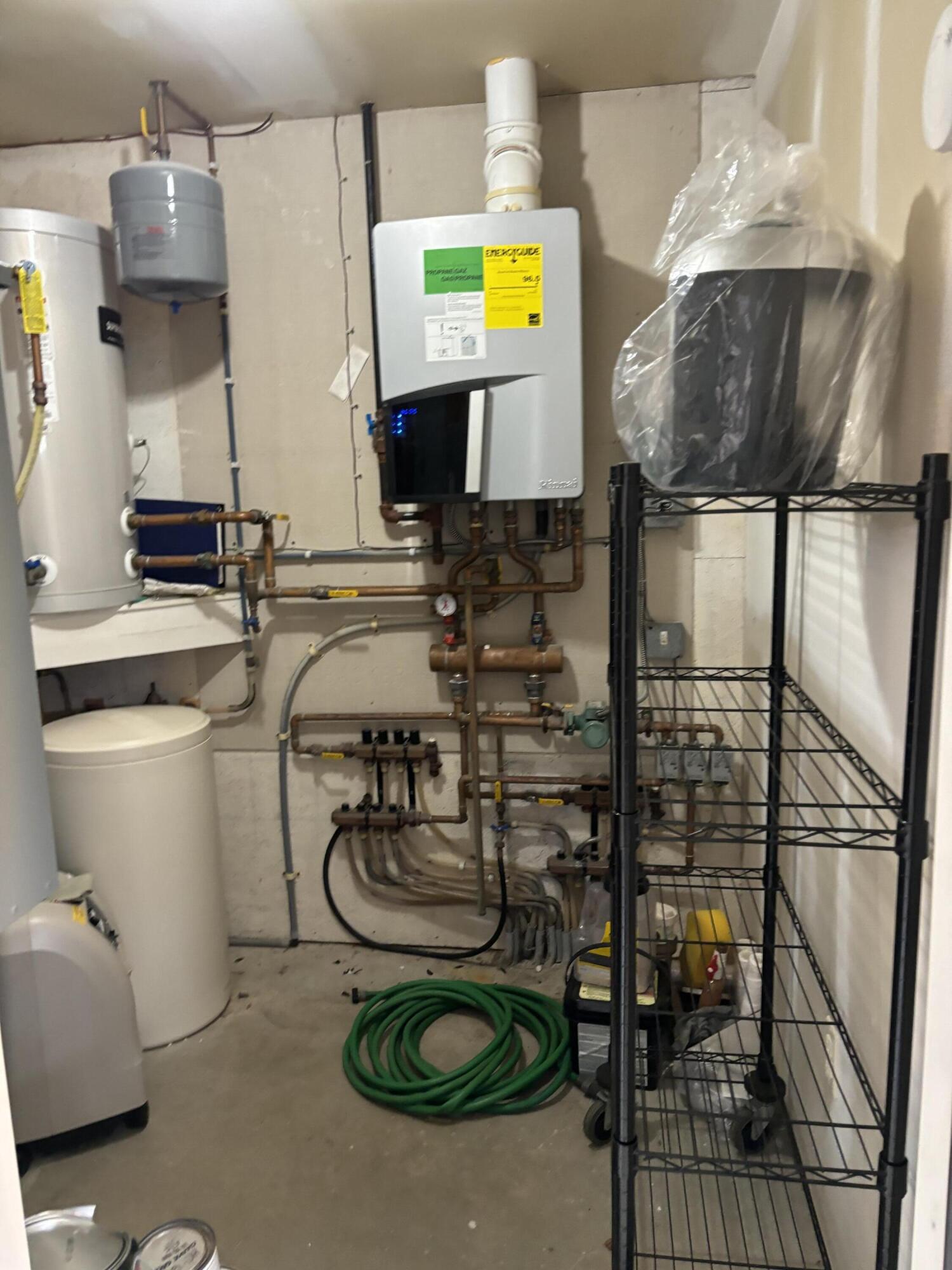 26 Old Nutt Farm Road Rockport ME 04856