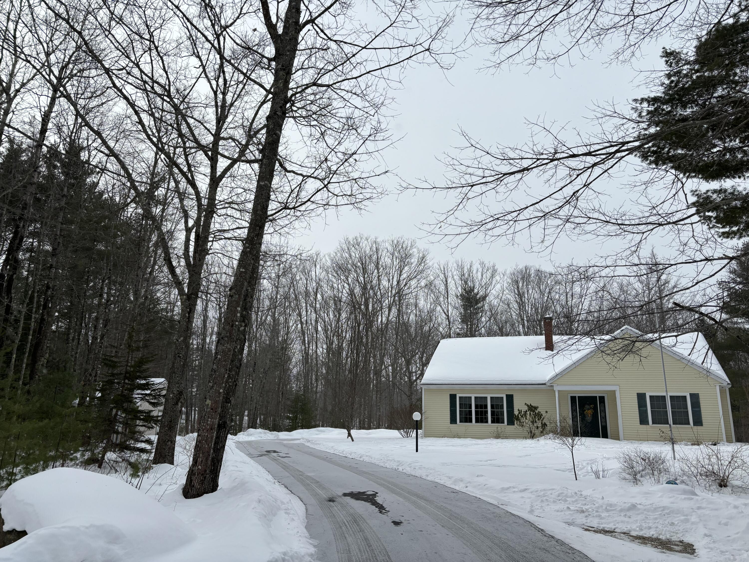 26 Old Nutt Farm Road Rockport ME 04856