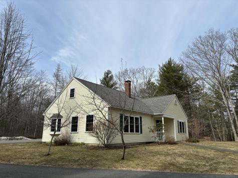 26 Old Nutt Farm Road Rockport ME 04856
