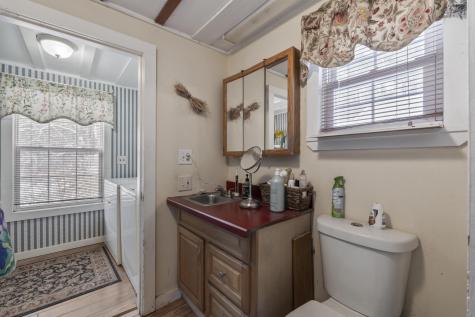 62 North Street Mechanic Falls ME 04256