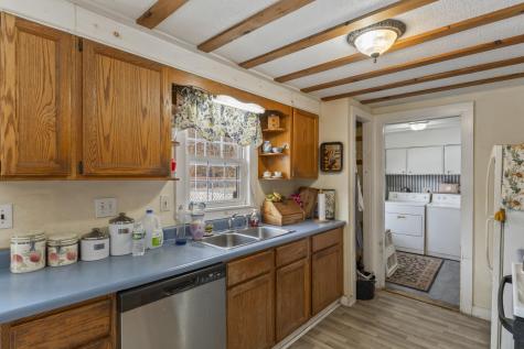 62 North Street Mechanic Falls ME 04256