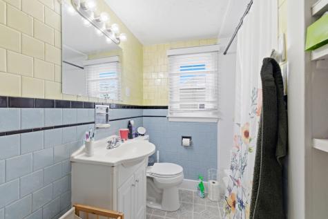 148 Prospect Street Biddeford ME 04005