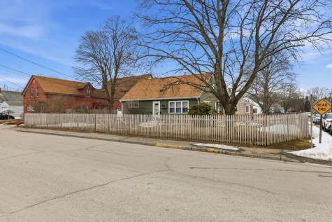 148 Prospect Street Biddeford ME 04005