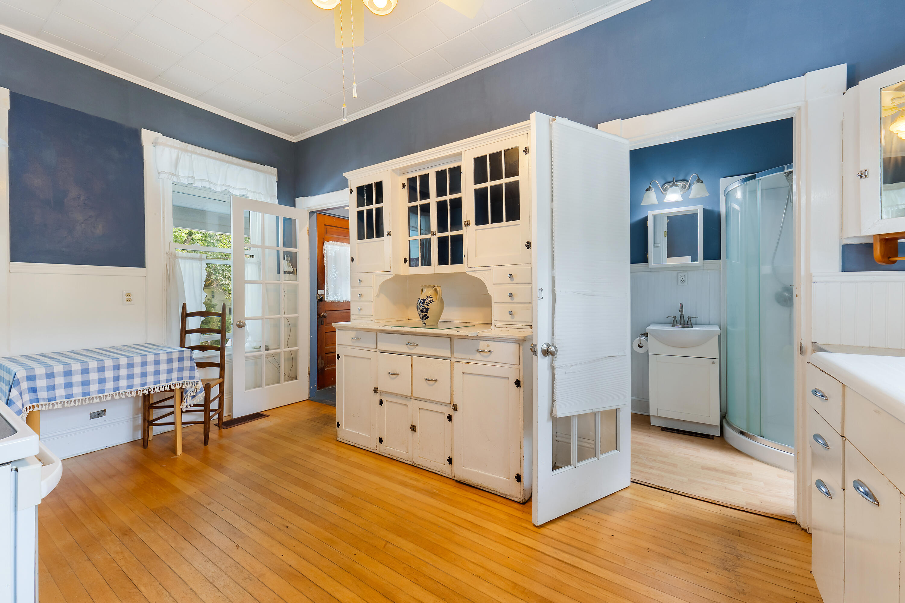 11 Center Street Richmond ME 04357