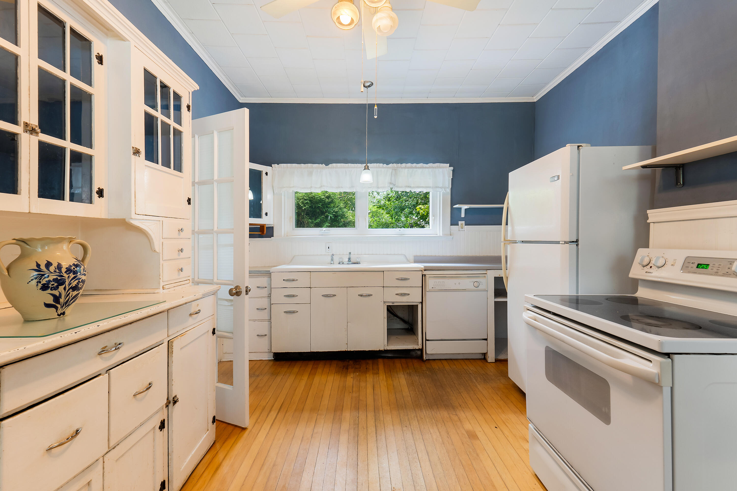 11 Center Street Richmond ME 04357