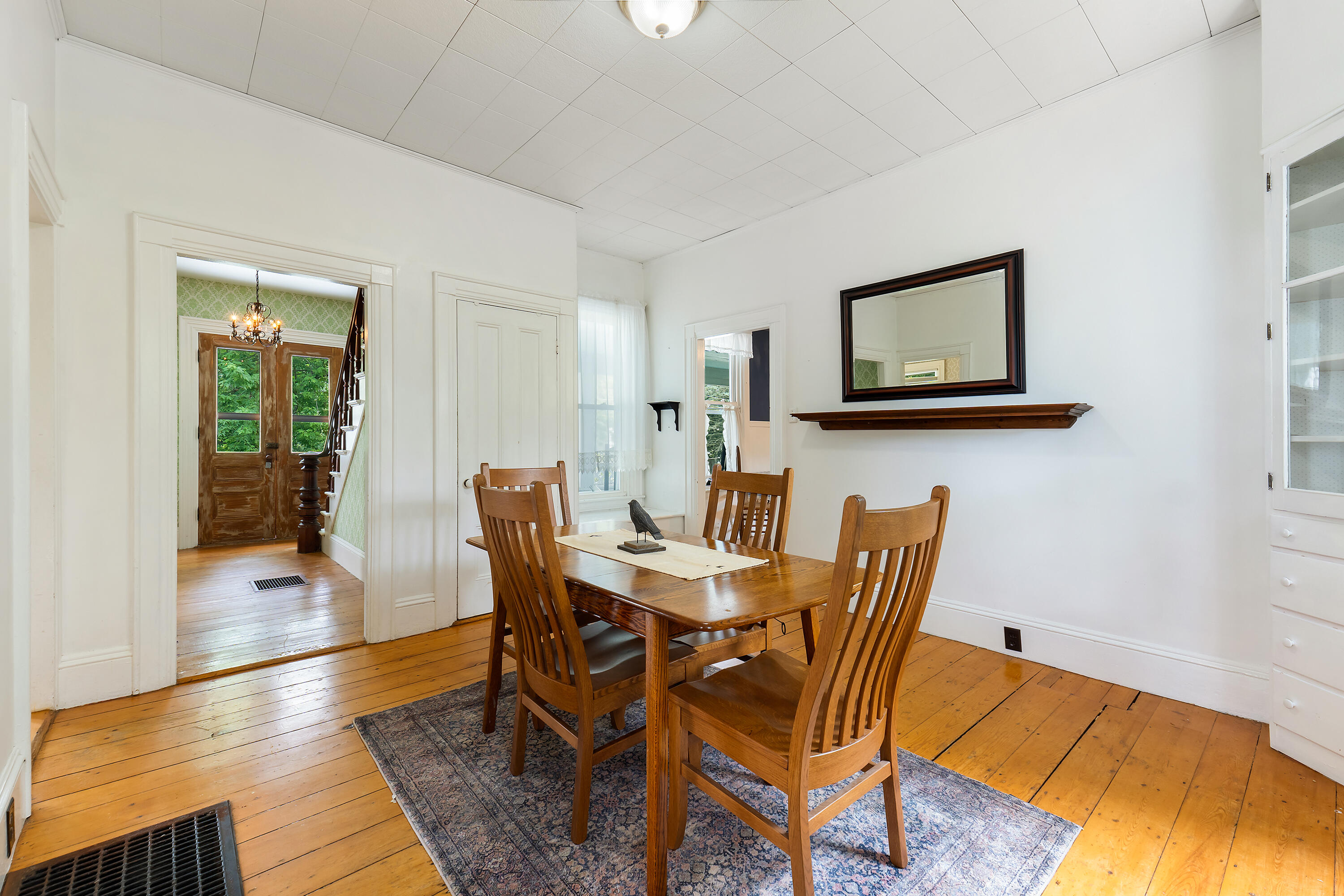 11 Center Street Richmond ME 04357