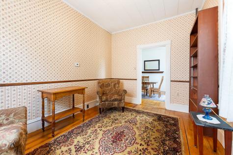 11 Center Street Richmond ME 04357