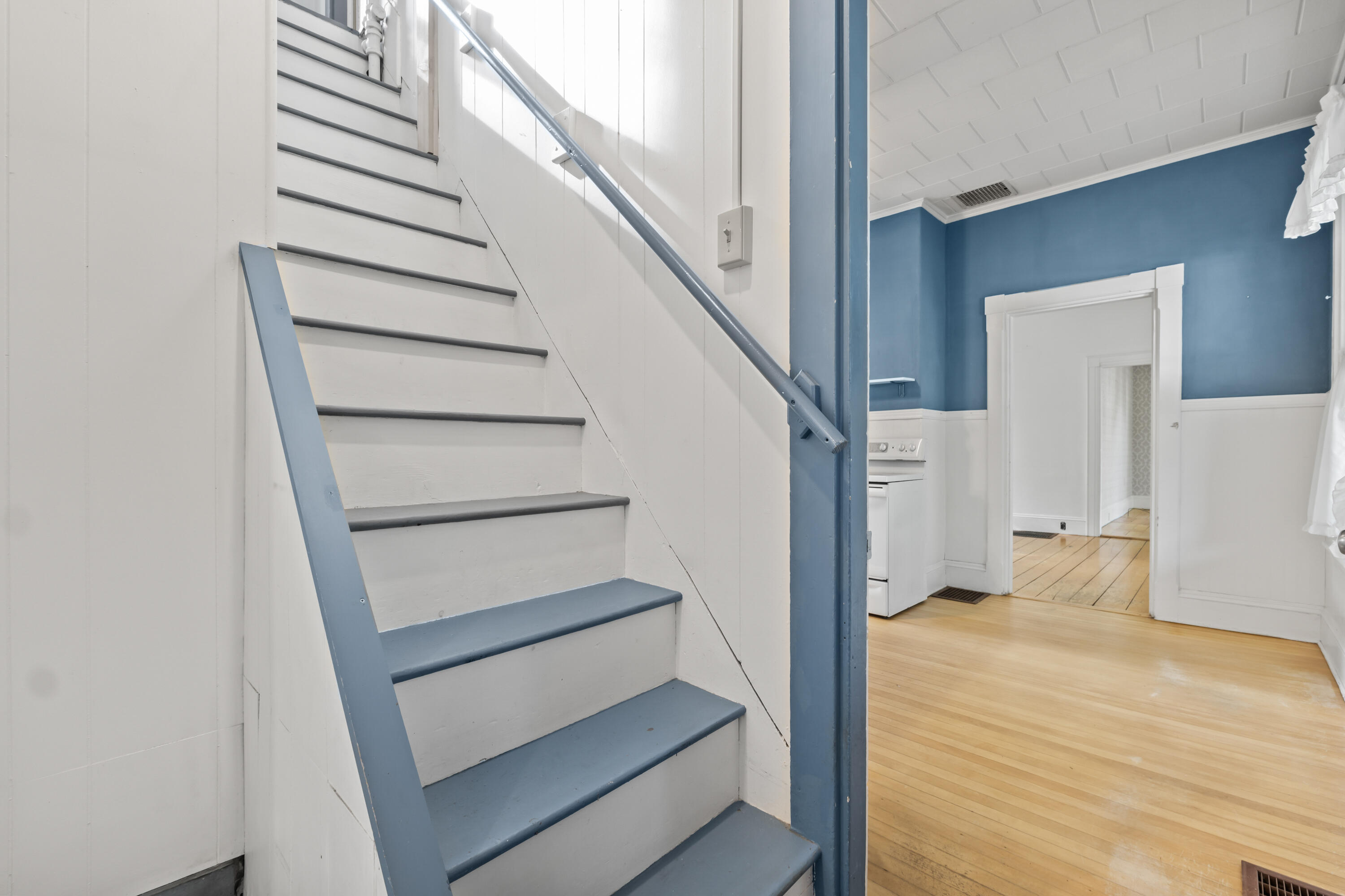 11 Center Street Richmond ME 04357