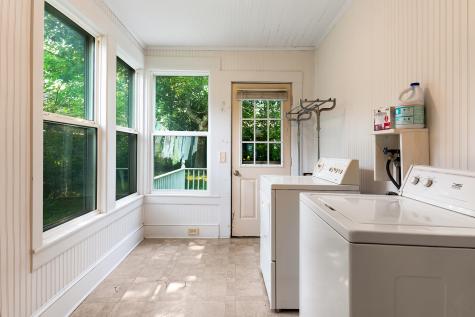 11 Center Street Richmond ME 04357