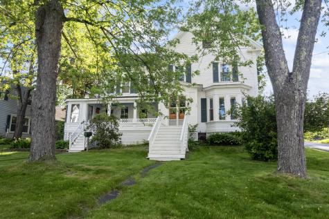 11 Center Street Richmond ME 04357