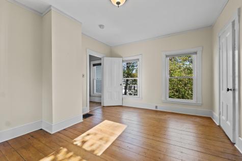 11 Center Street Richmond ME 04357